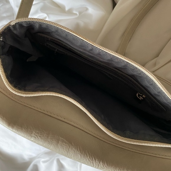 S+Q VEGAN LEATHER CROSSBODY BAG - Picture 6 of 7